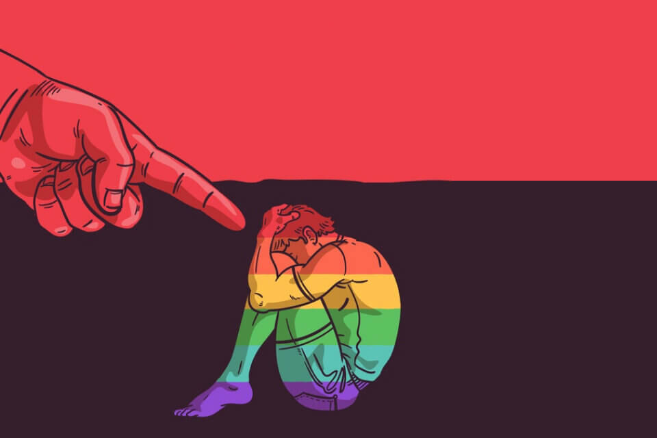 "Sei un ricchi*ne di mer*a", insulti omofobi a un 18enne: "Vi prego smettetela, fa male e basta" - Omofobia 4 - Gay.it