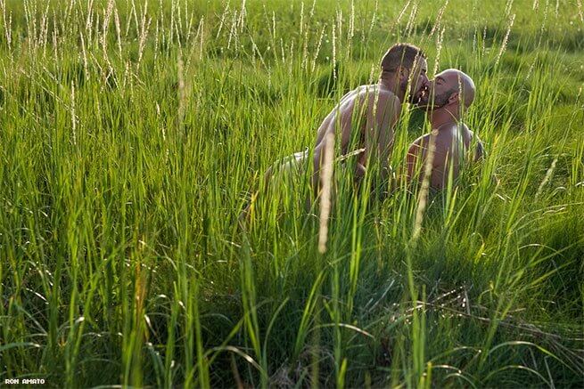 fotografia nudo maschile, ron amato, topher and andy, naturismo
