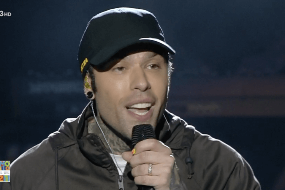 Fedez al Concertone difende il DDL Zan da Lega e omofobi: “Ho lottato per esprimermi liberamente” – VIDEO
