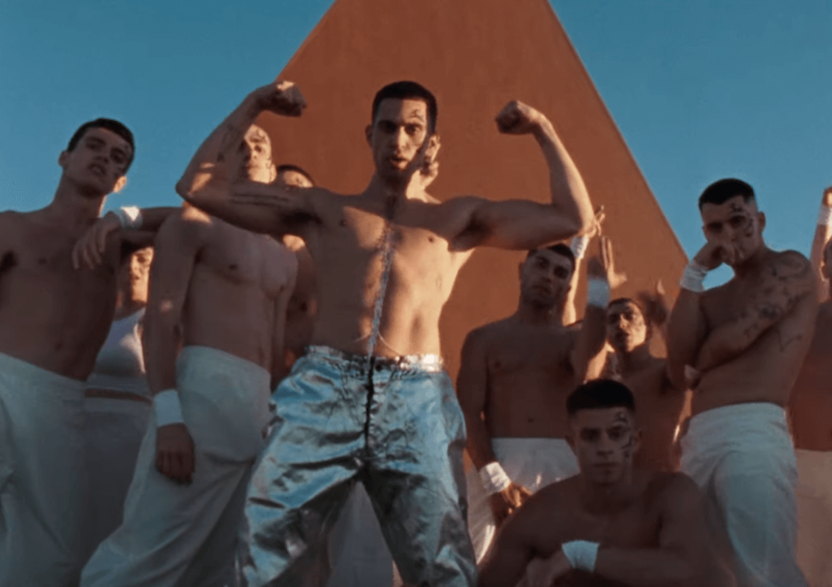 Klan di Mahmood, il sensuale e omoerotico video ufficiale