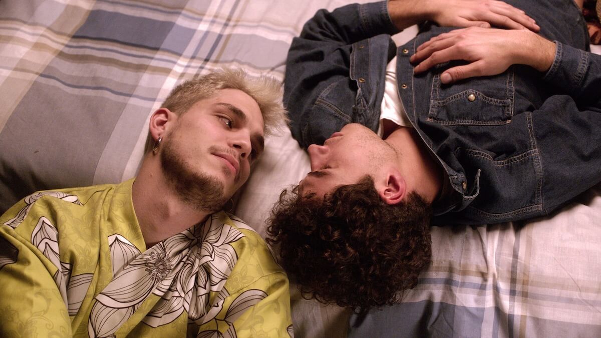 Maschile Singolare, il primo trailer della storia d’amore a tinte queer e tutta italiana in arrivo su Amazon Prime - Maschile Singolare - Gay.it
