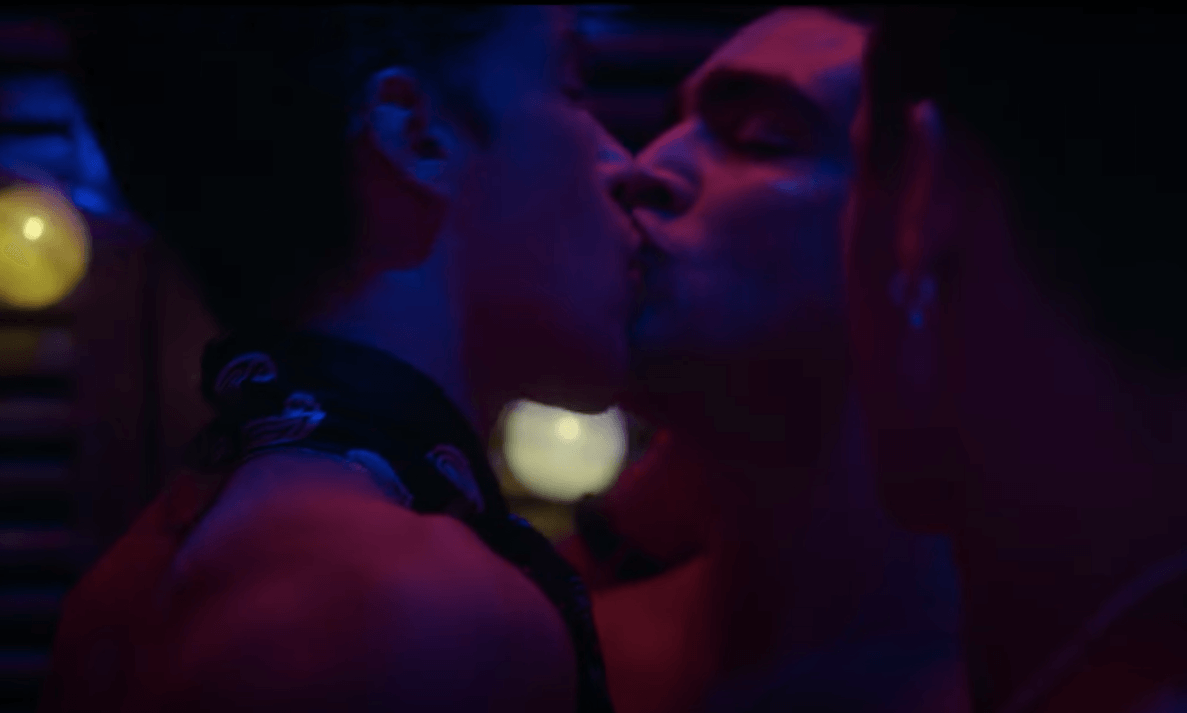 Elite 4: ecco il bollente trailer italiano - bacio ragazzi - Gay.it