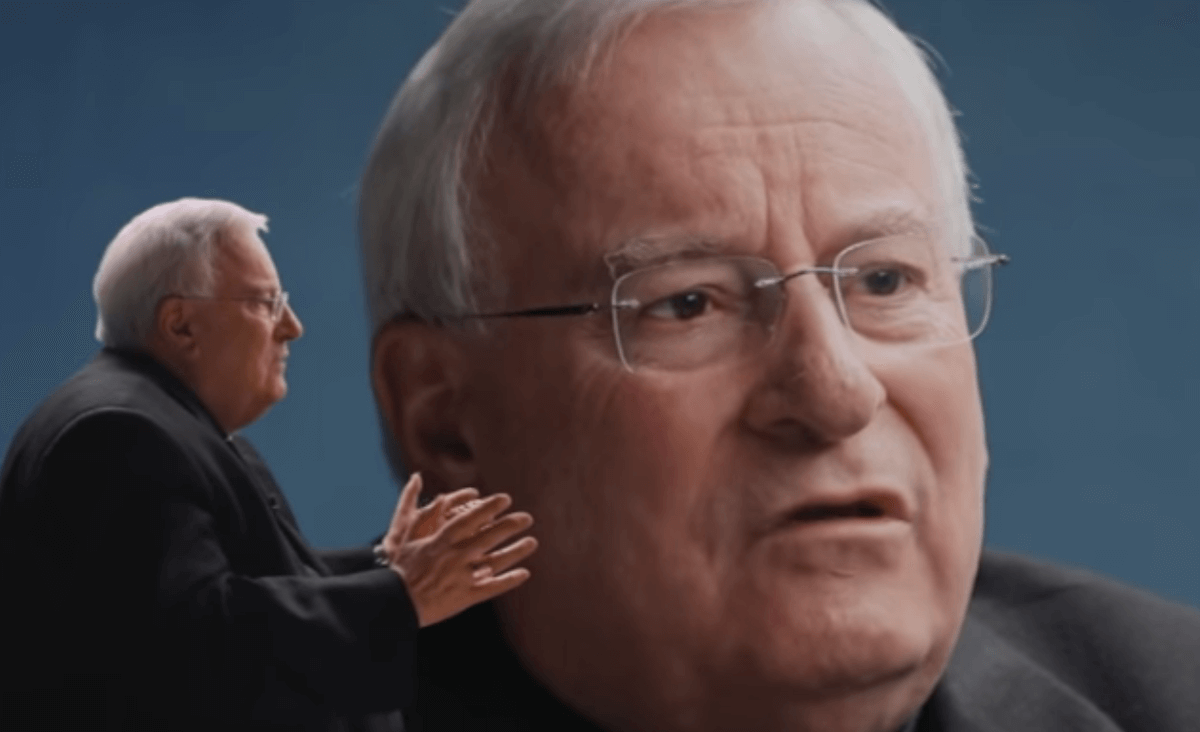 Ddl Zan, il Cardinale Bassetti finge di tendere la mano: “Andrebbe corretto più che affossato”