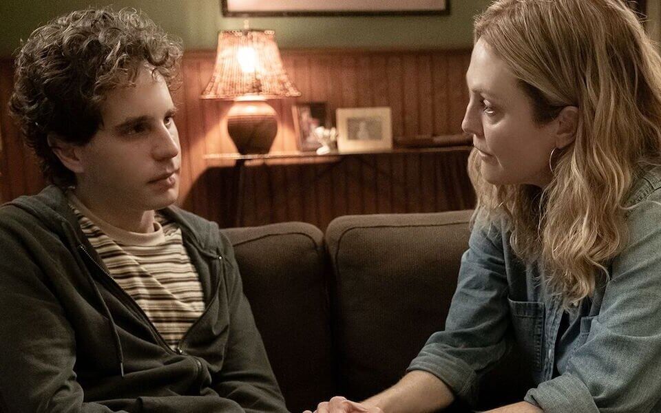 Dear Evan Hansen, primo trailer del musical con Ben Platt e Julianne Moore – video