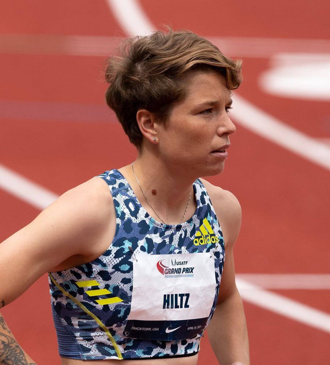 nikki hiltz, coming out famosi