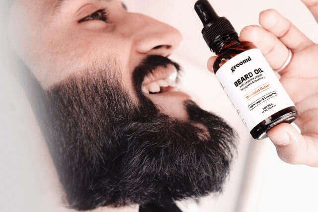 Come stimolare la crescita della barba, ecco alcuni metodi - officialvikramsen vikram msEYjkwbTZw unsplash1 - Gay.it