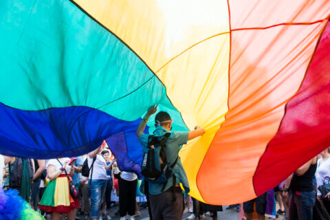 Milano Pride 2021, il programma: Arco della Pace, 26 giugno, "Riprendiamoci i Diritti" - Milano Pride Foto di Alice Redaelli - Gay.it