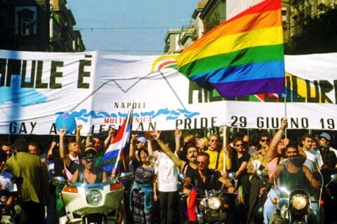 Napoli Pride 2021, il 3 luglio tutti in piazza al grido "Jesce Sole" - Napoli Pride - Gay.it