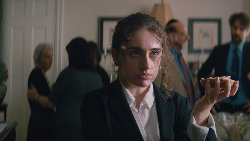 Rachel Sennott, protagonista del film Shiva Baby di Emma Seligman