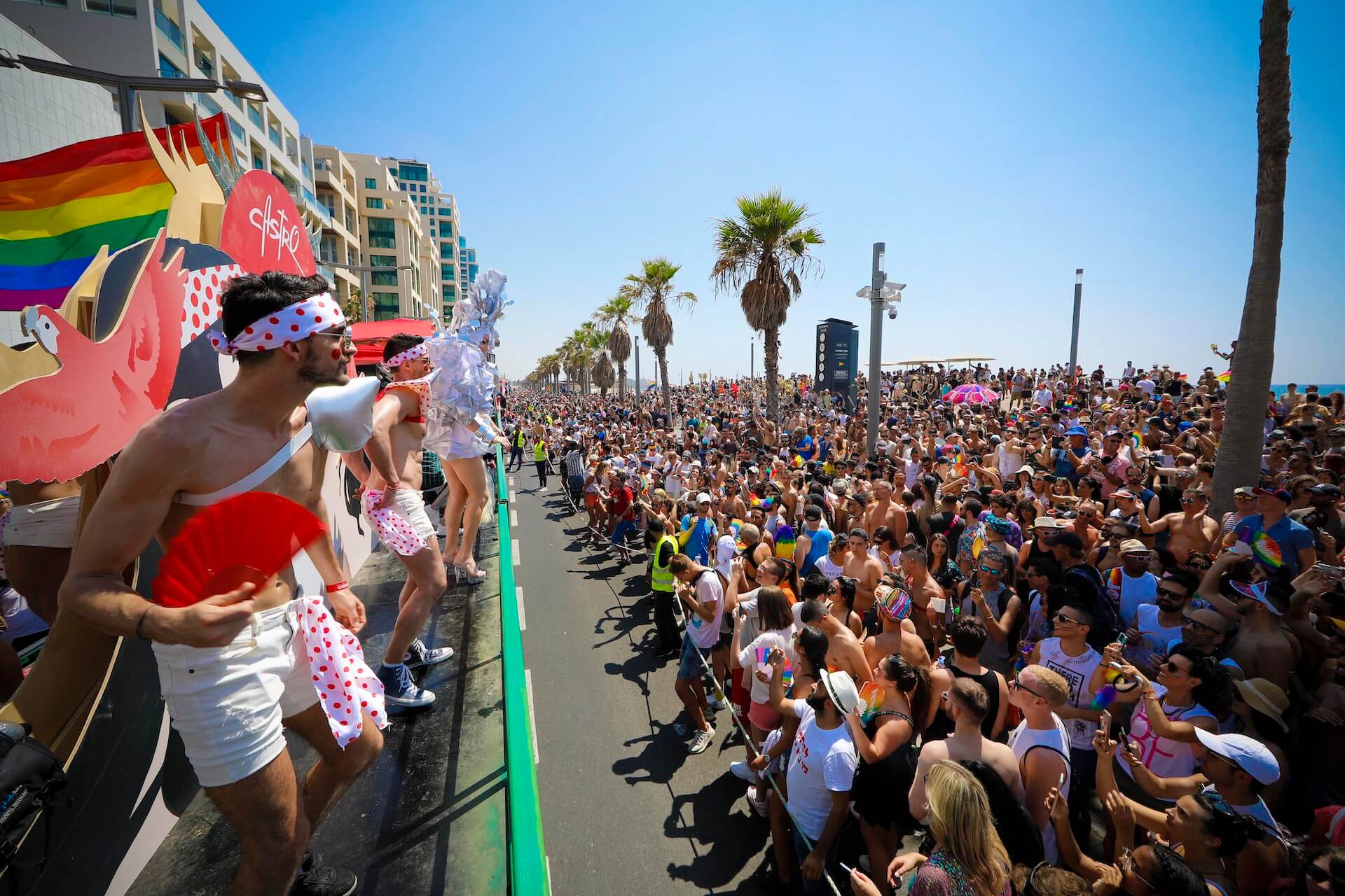 Tel Aviv cancella la Pride Parade 2024. Motivazioni di lutto o semplicemente politiche? - tel aviv pride gay 00002 - Gay.it