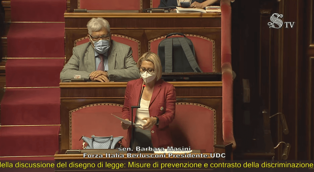 DDL Zan, il potente discorso di Barbara Masini di Forza Italia: “Proteggiamo i nostri cari dalla paura” – VIDEO