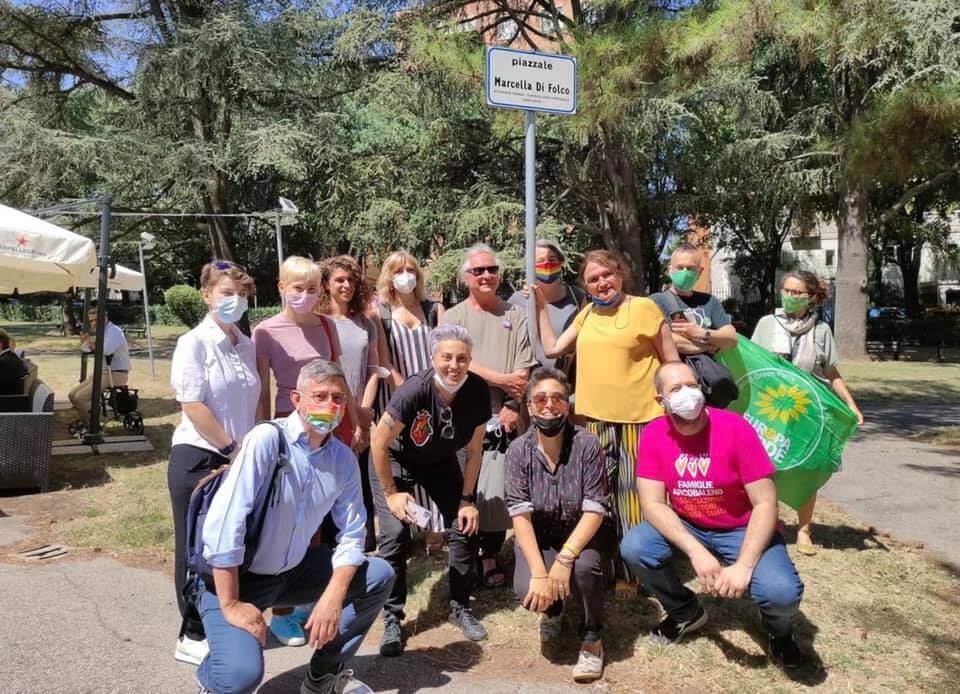 Bologna, il sindaco ha inaugurato Piazzale Marcella Di Folco, monumento della storia trans italiana - Bologna il sindaco ha inaugurato Piazzale Marcella Di Folco 2 - Gay.it