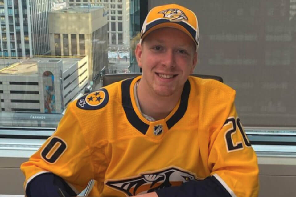 Luke Prokop primo giocatore di hockey NHL in attività a fare coming out