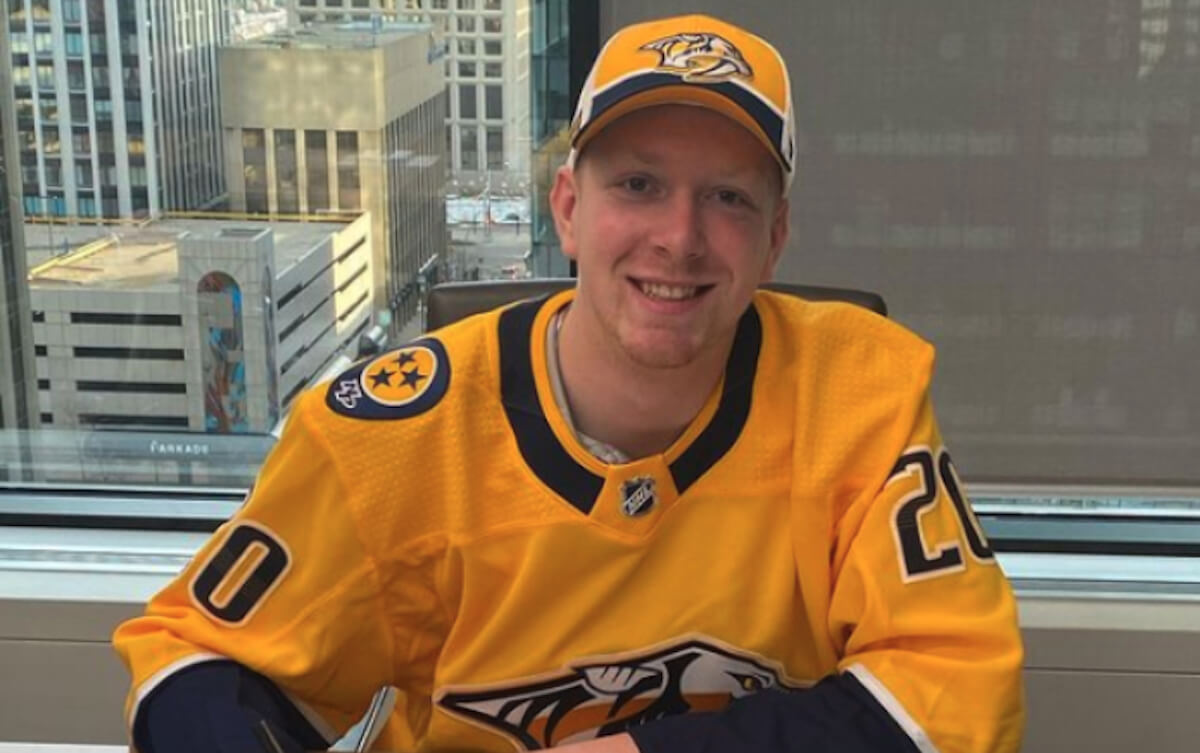 Heated Rivalry, Sean Avery è convinto che il boom della serie potrebbe portare un hockeista NHL al coming out - Luke Prokop - Gay.it