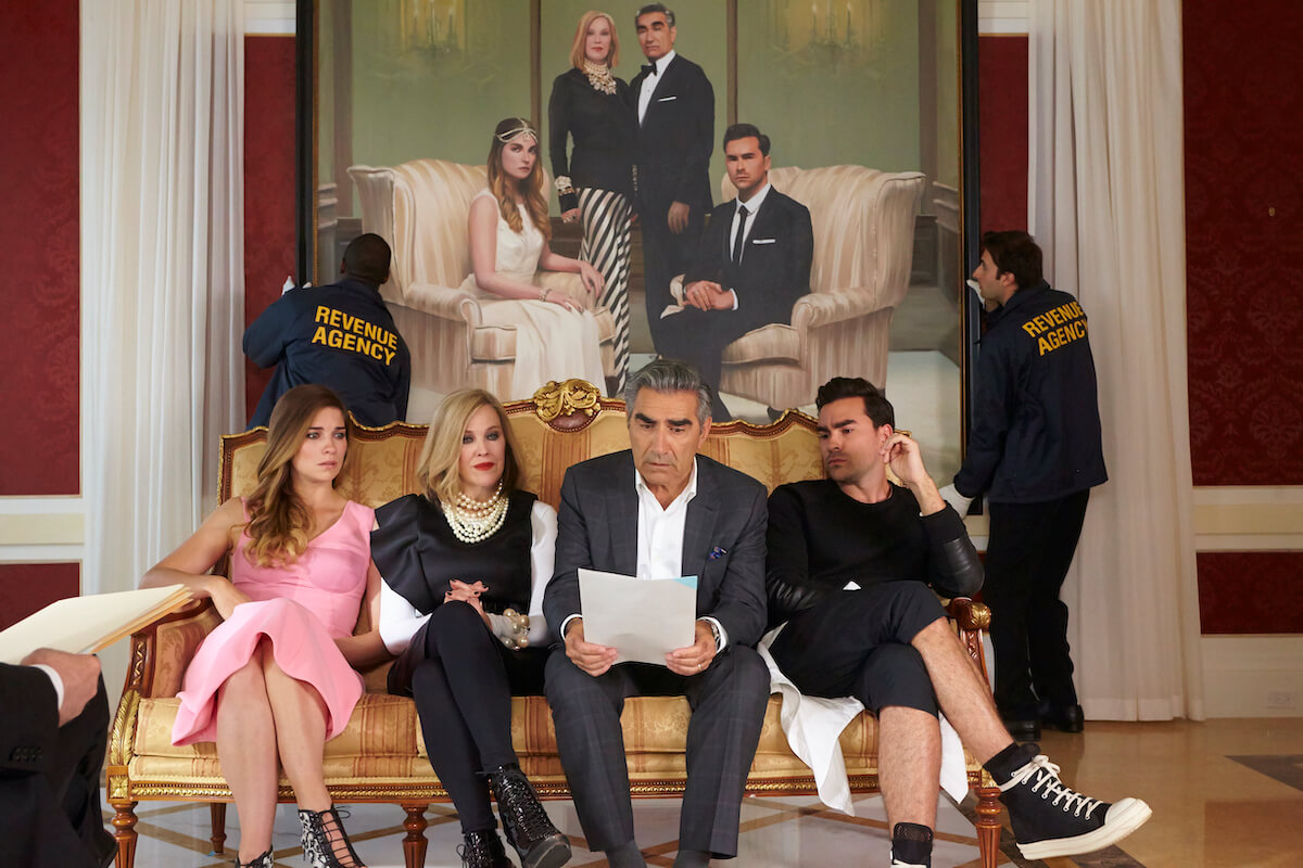 Schitt’s Creek, l’acclamata e pluripremiata serie LGBT arriva finalmente anche in Italia