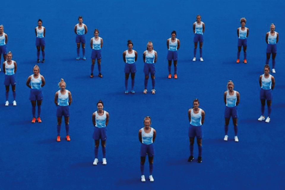 Tokyo 2020, le atlete olandesi supportano la comunità LGBT: “Unite contro ogni forma di discriminazione” - Tokyo 2020 le atleti olandesi - Gay.it