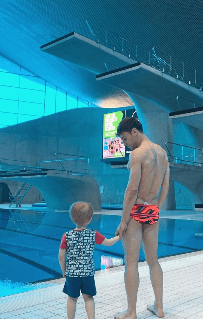 Tom Daley: vita, amori, conquiste e vittorie di un campione LGBT+ - Tom Daley 4 - Gay.it
