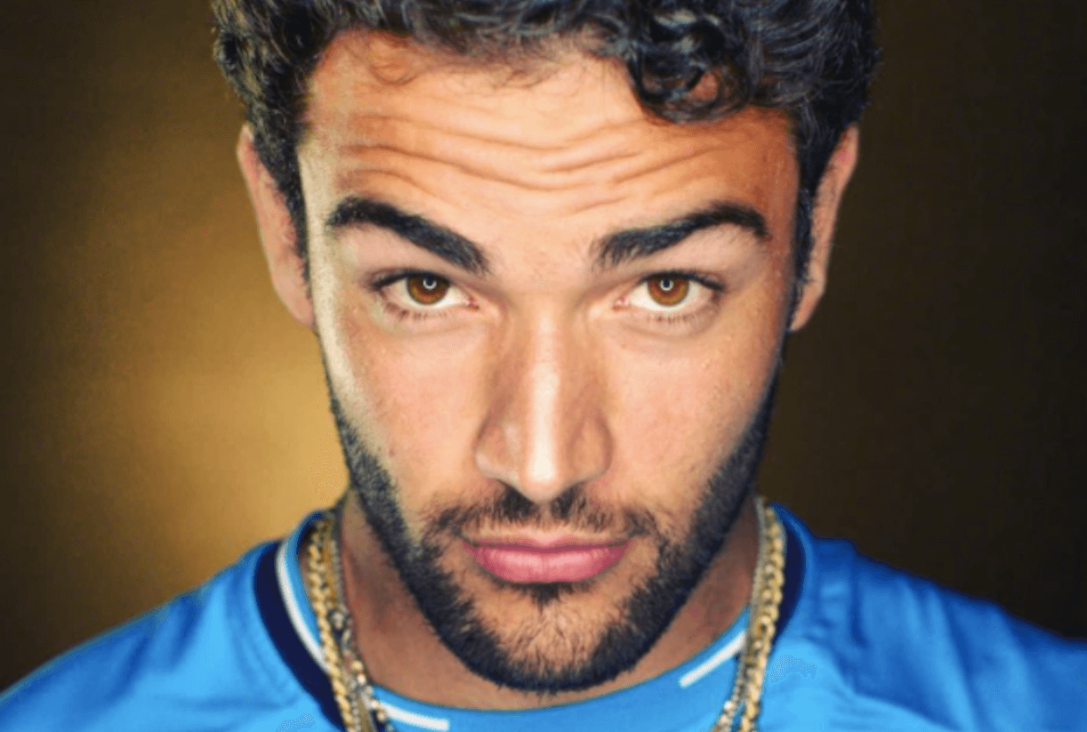 Matteo Berrettini e l’irresistibile impulso a commentare un bonazzo