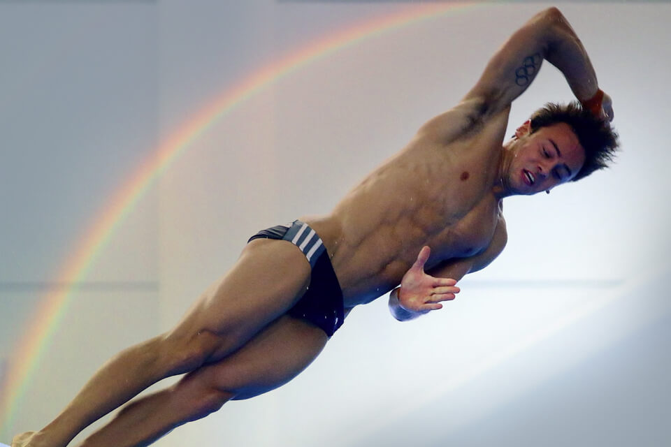 Tom Daley: vita, amori, conquiste e vittorie di un campione LGBT+ - tomdaleygayit - Gay.it