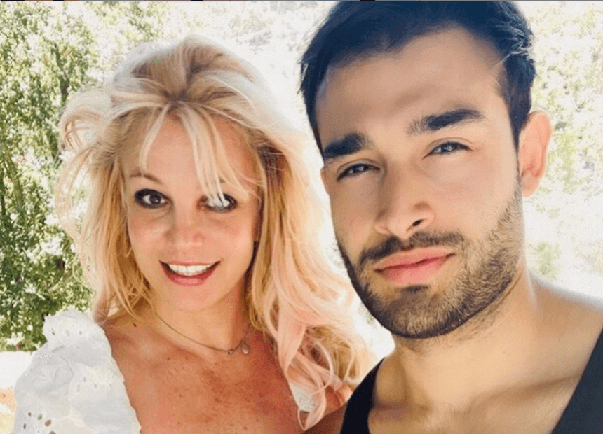Britney Spears ringrazia il fidanzato per averla supportata durante “gli anni più difficili della mia vita”
