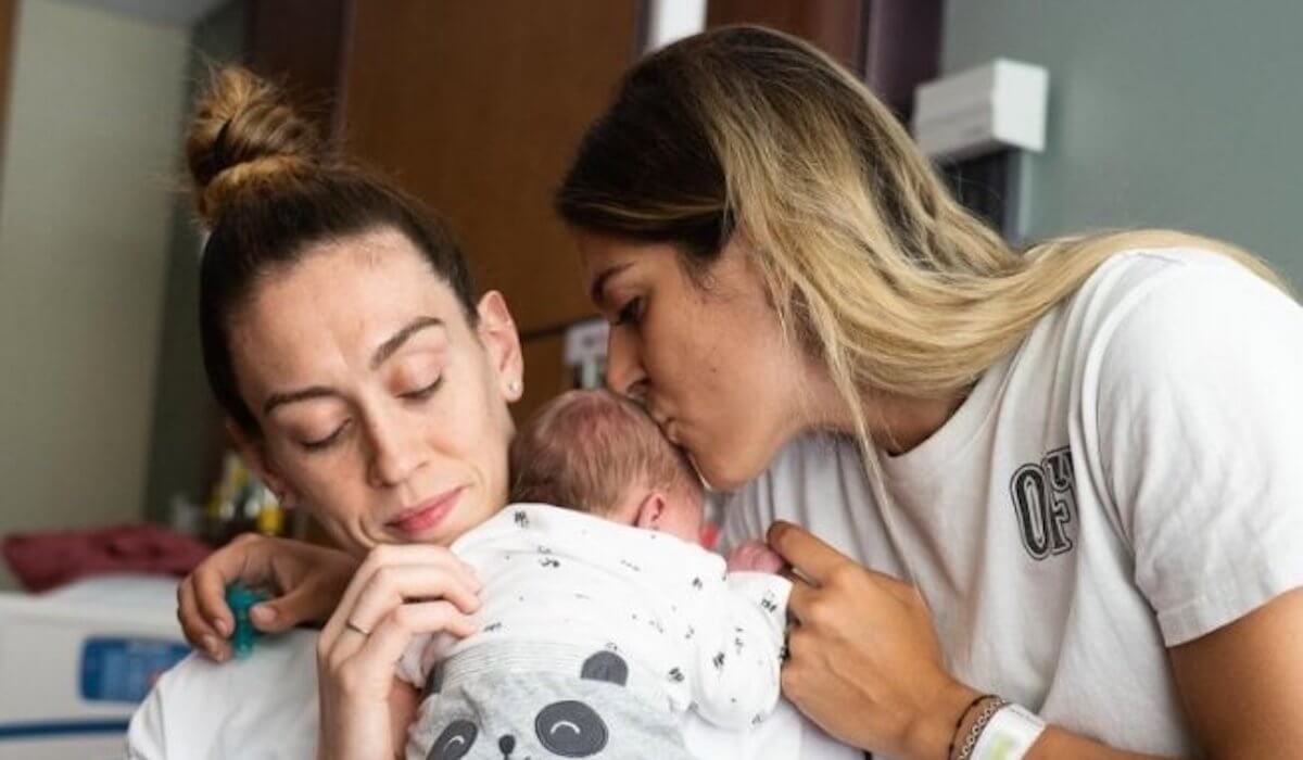 Le cestiste Breanna Stewart e Marta Xargay sono diventate mamme