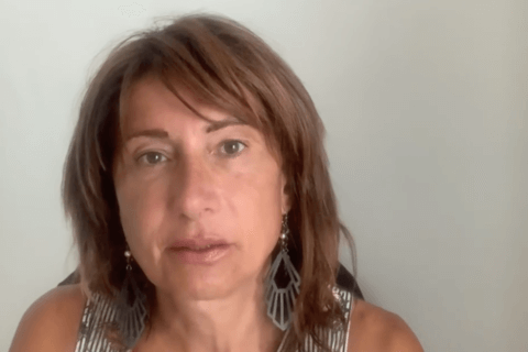 Vladimir Luxuria agli aggressori omofobi di Foggia: "Bastardi vigliacchi, siete monnezza" - video - Schermata 2021 08 24 alle 12.49.30 - Gay.it