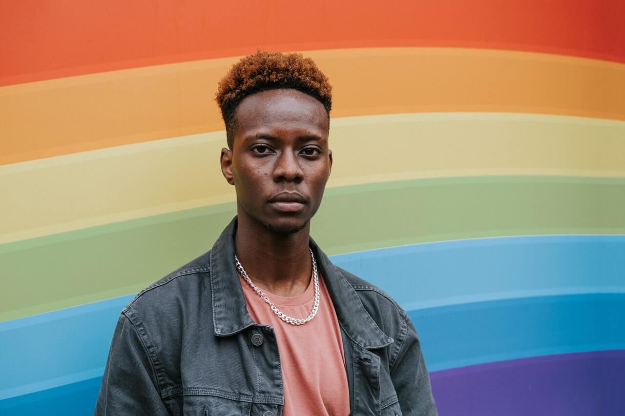 Congo. 6 attivisti LGBTQ+ minacciati di lapidazione e costretti a fuggire dalla città