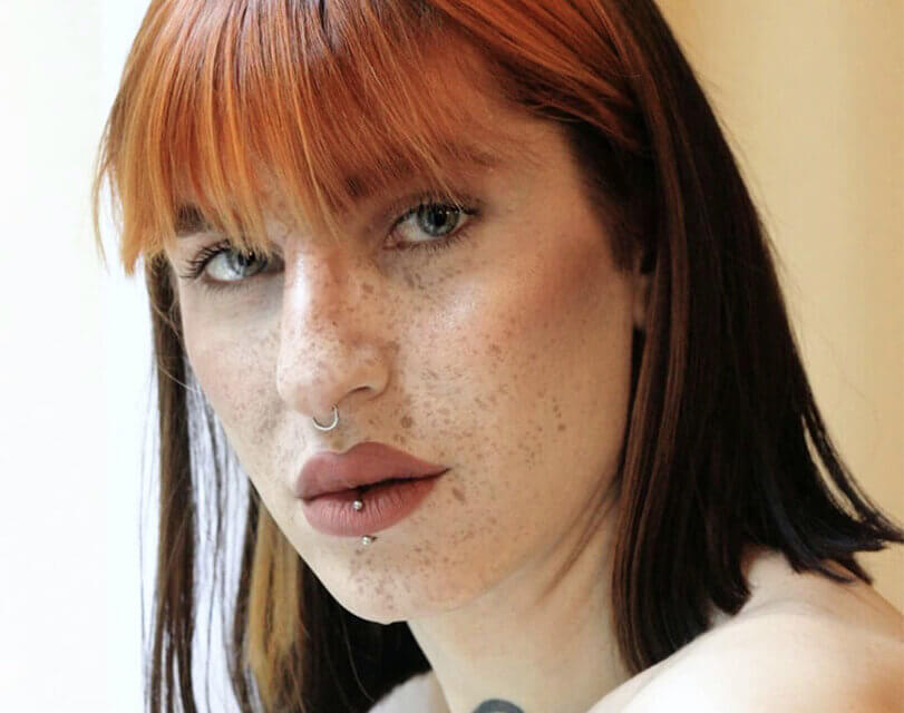 Daphne Bohémien: siate rumorose, fastidiose, riscrivete la storia, siate la rivoluzione. - cover - Gay.it