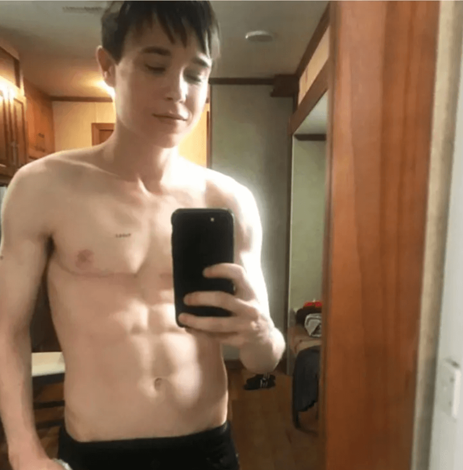 Elliot Page, il nuovo selfie a petto nudo è la celebrazione della Visibilità Transgender - elliot page 2 - Gay.it