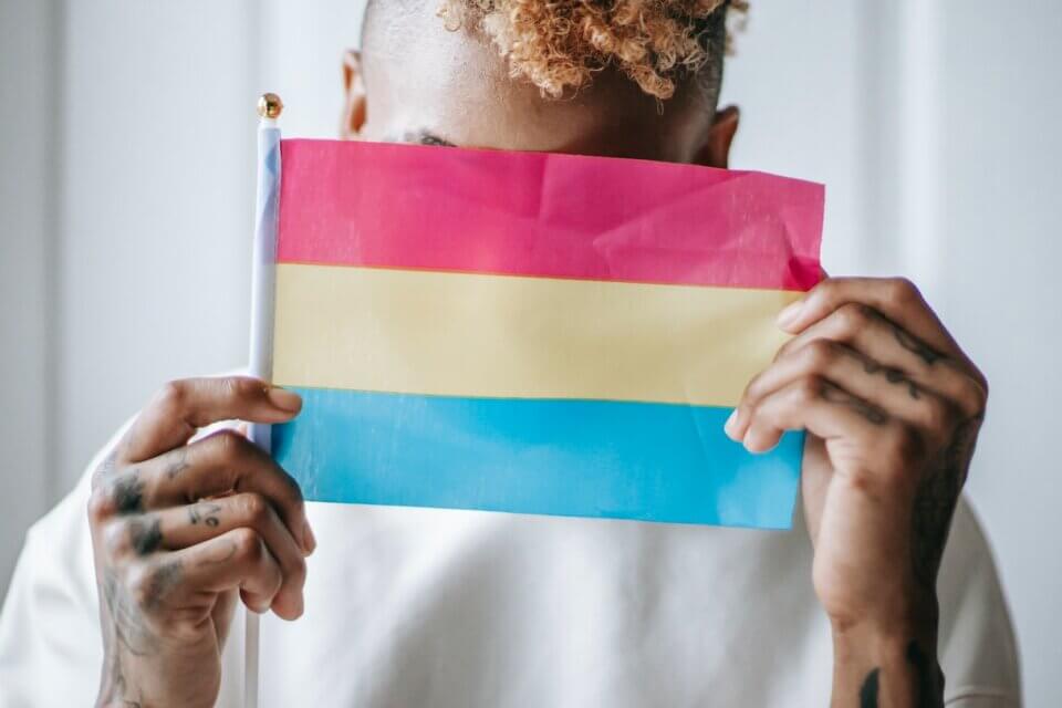 Ghana. Il nuovo disegno di legge inasprisce le pene detentive nei confronti delle persone LGBTQ+