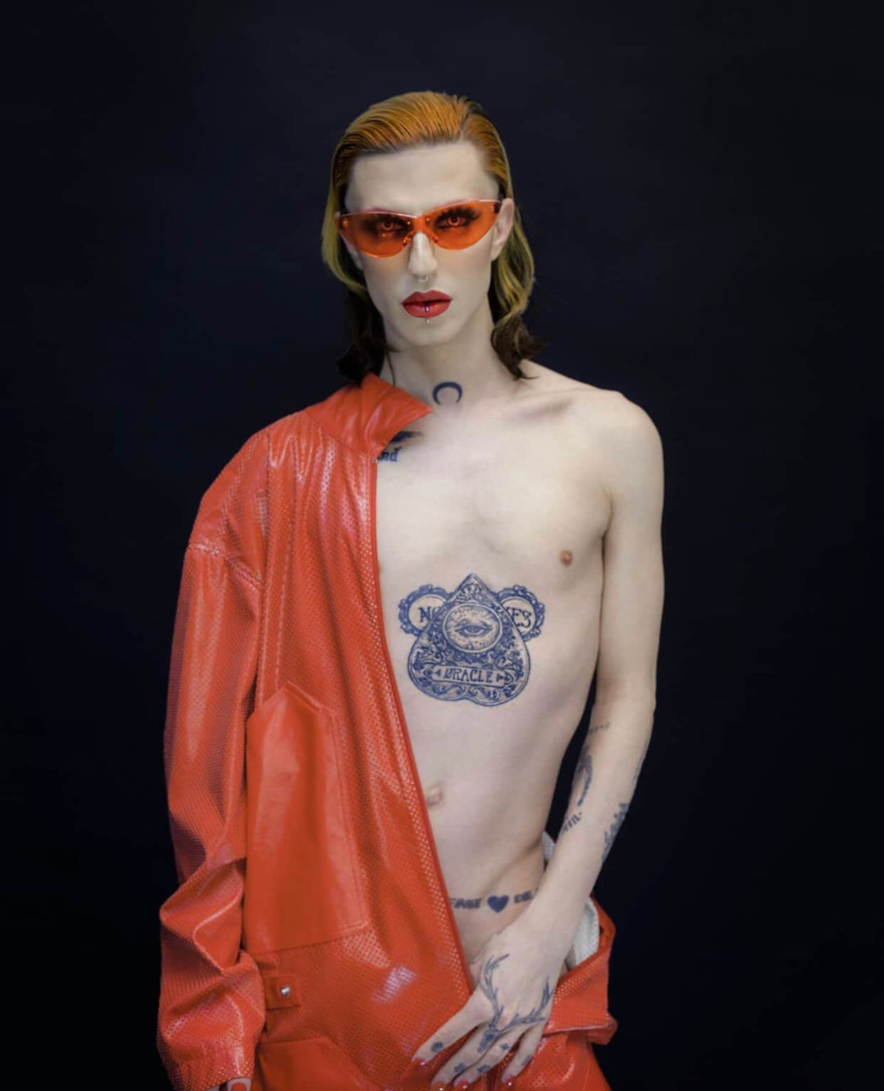 Daphne Bohémien: siate rumorose, fastidiose, riscrivete la storia, siate la rivoluzione. - image 6487327 4 - Gay.it