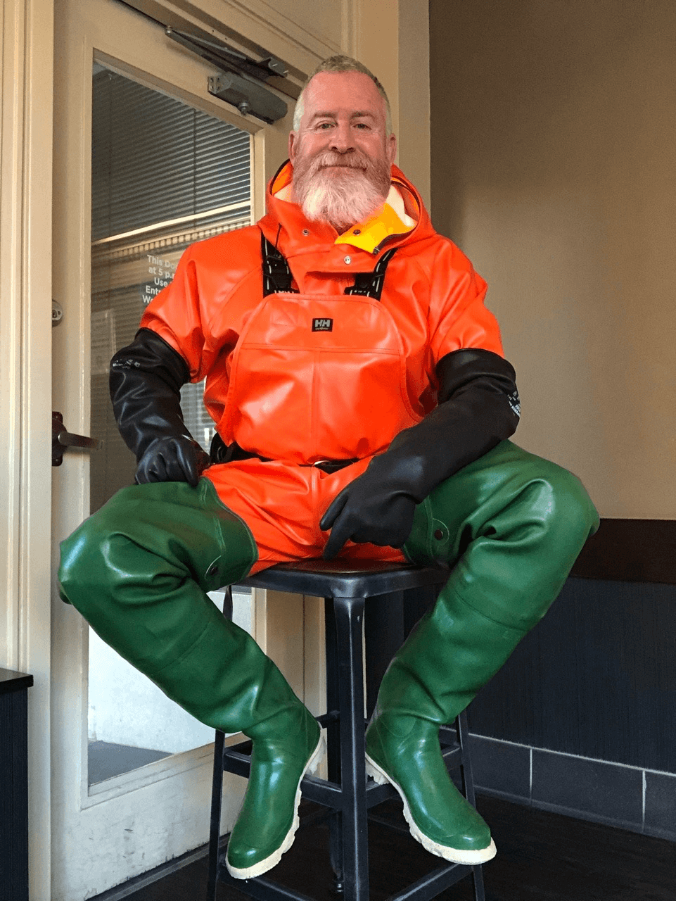 Heavy rubber: la storia di Kevin e del suo fetish per la gomma pesante - IMG 6020 - Gay.it