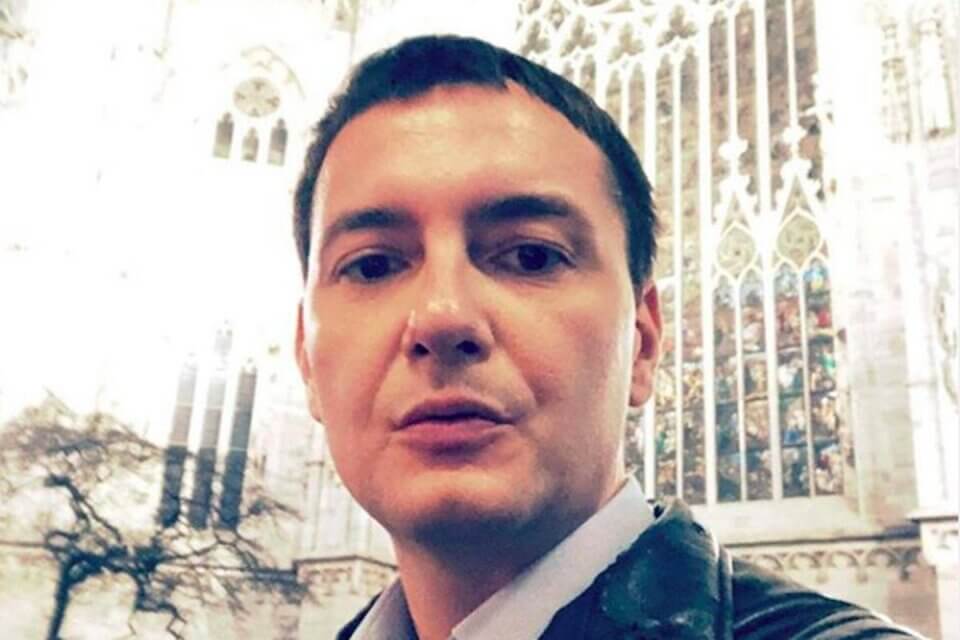 Caso Luca Morisi, spuntano Grindr e un escort