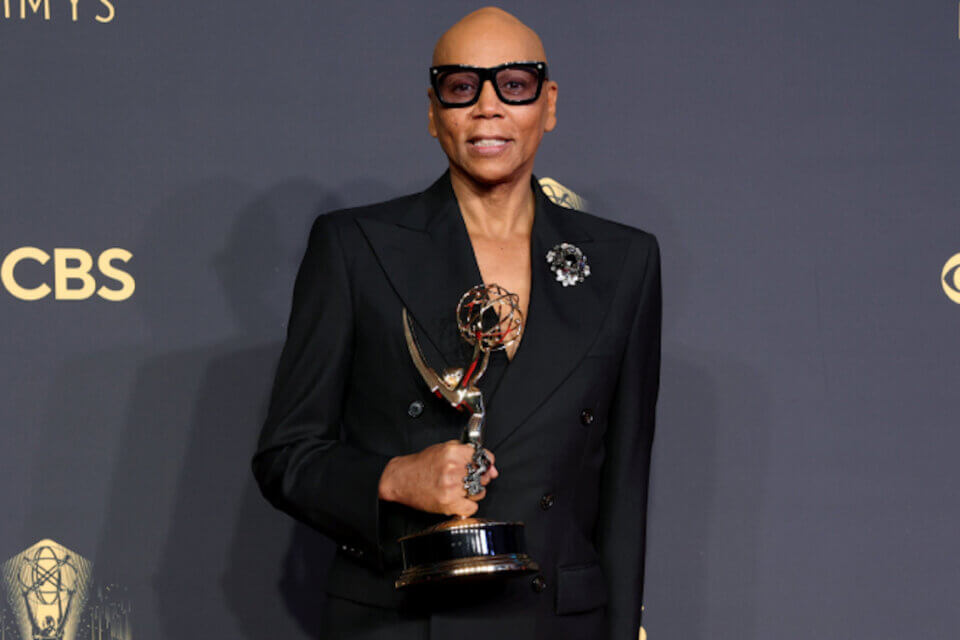 Emmy 2021, i vincitori: Imbattibile RuPaul entra nella Storia