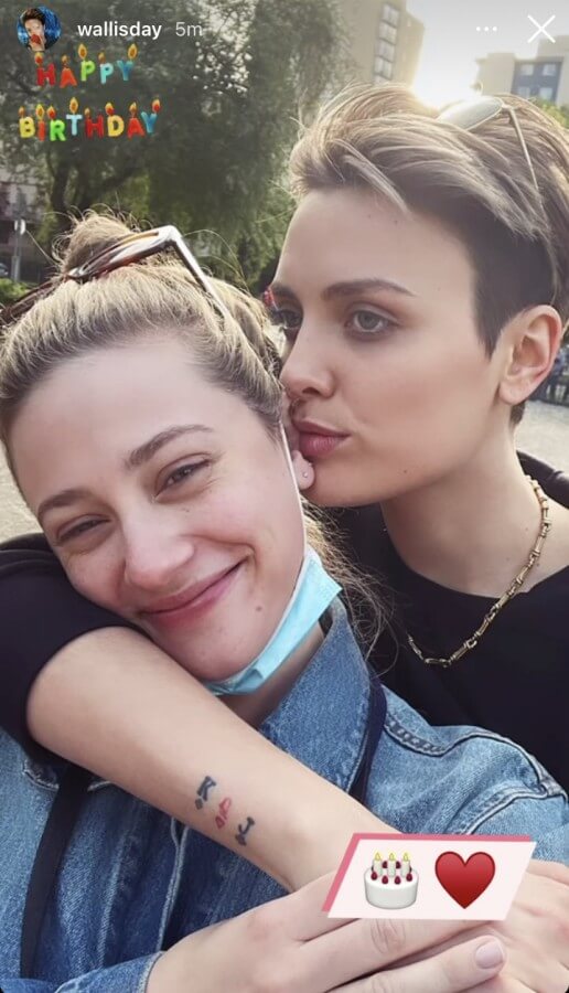 Lili Reinhart e Wallis Day sono una coppia? - Wallis Day e Lili Reinhart - Gay.it