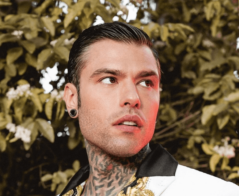 Fedez, cos'è la fluoxetina della canzone di Sanremo 2025: perché la depressione non dovrebbe diventare gossip - fedez - Gay.it