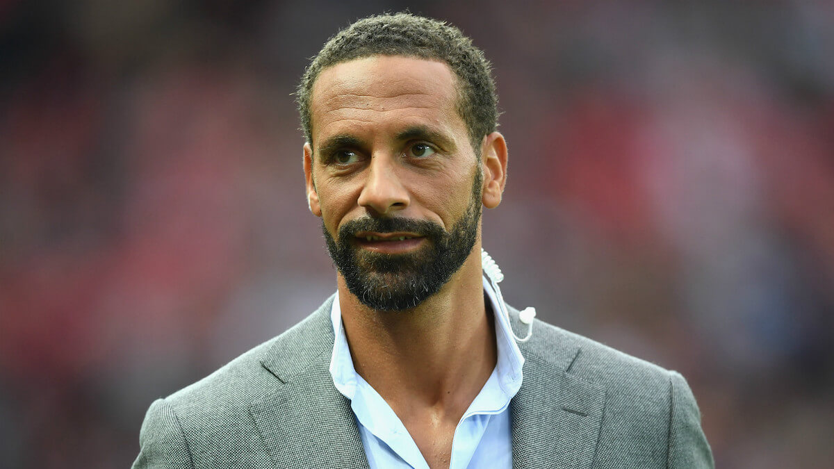 Rio Ferdinand e il coming out mancato del calciatore gay: “Consigliato da un avvocato”