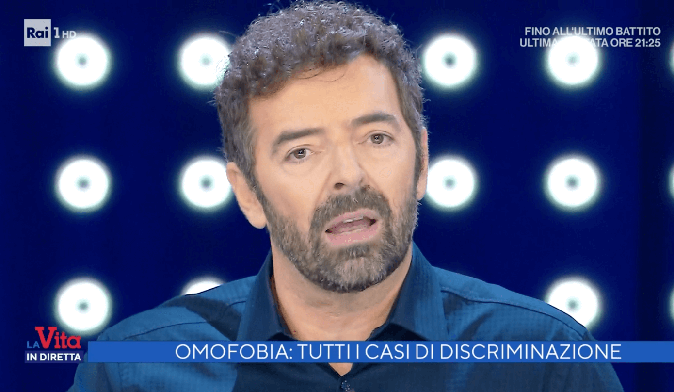 Tutti i coming out di personaggi famosi del 2021 - Alberto Matano gay - Gay.it
