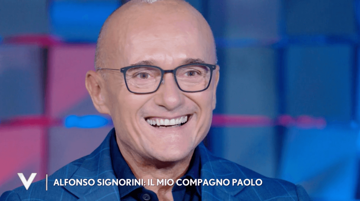 Alfonso Signorini: “Il mio compagno Paolo Galimberti, da 19 anni insieme”