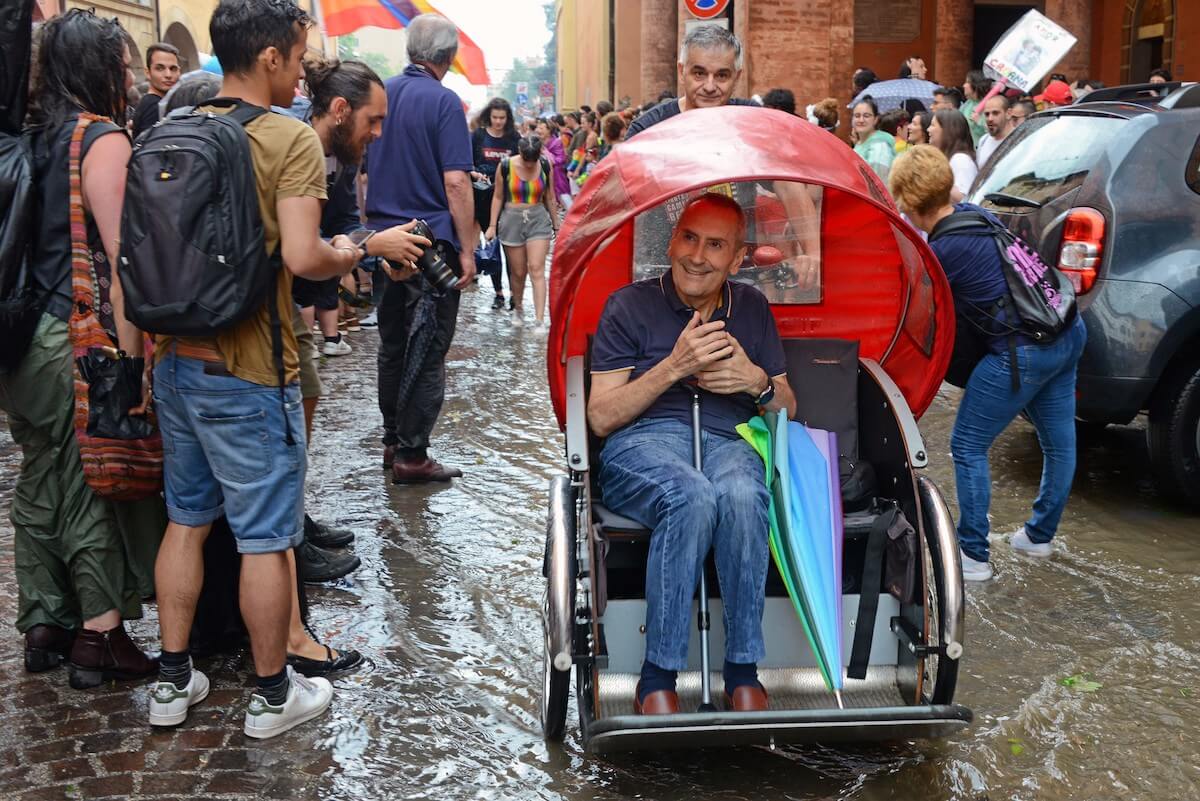 "Let’s Kiss - Franco Grillini Storia di una rivoluzione gentile" in concorso a Roma in Alice nella Città - il trailer - Bologna Pride - Gay.it