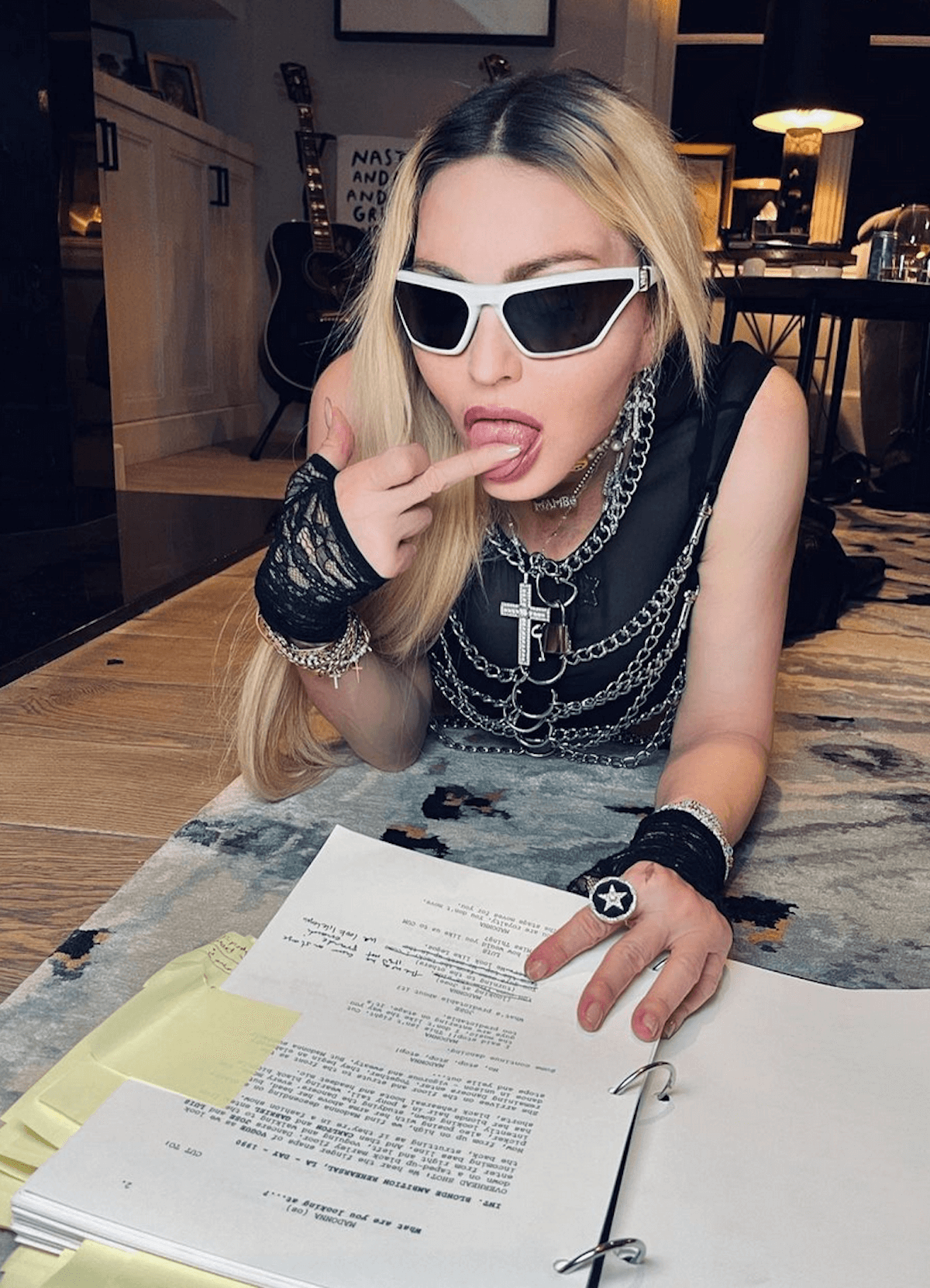 Madonna annuncia: "Quasi finita la sceneggiatura del mio biopic" - Madonna biopic 3 - Gay.it