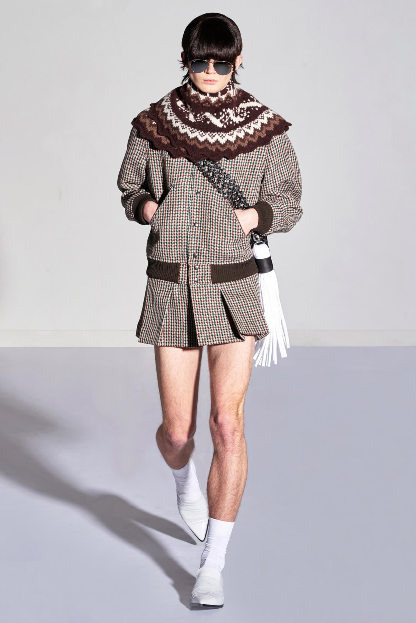 Melting pot, la moda uomo 21/22: i nostri 20 look preferiti per questo inverno - STEFAN COOKE scaled - Gay.it