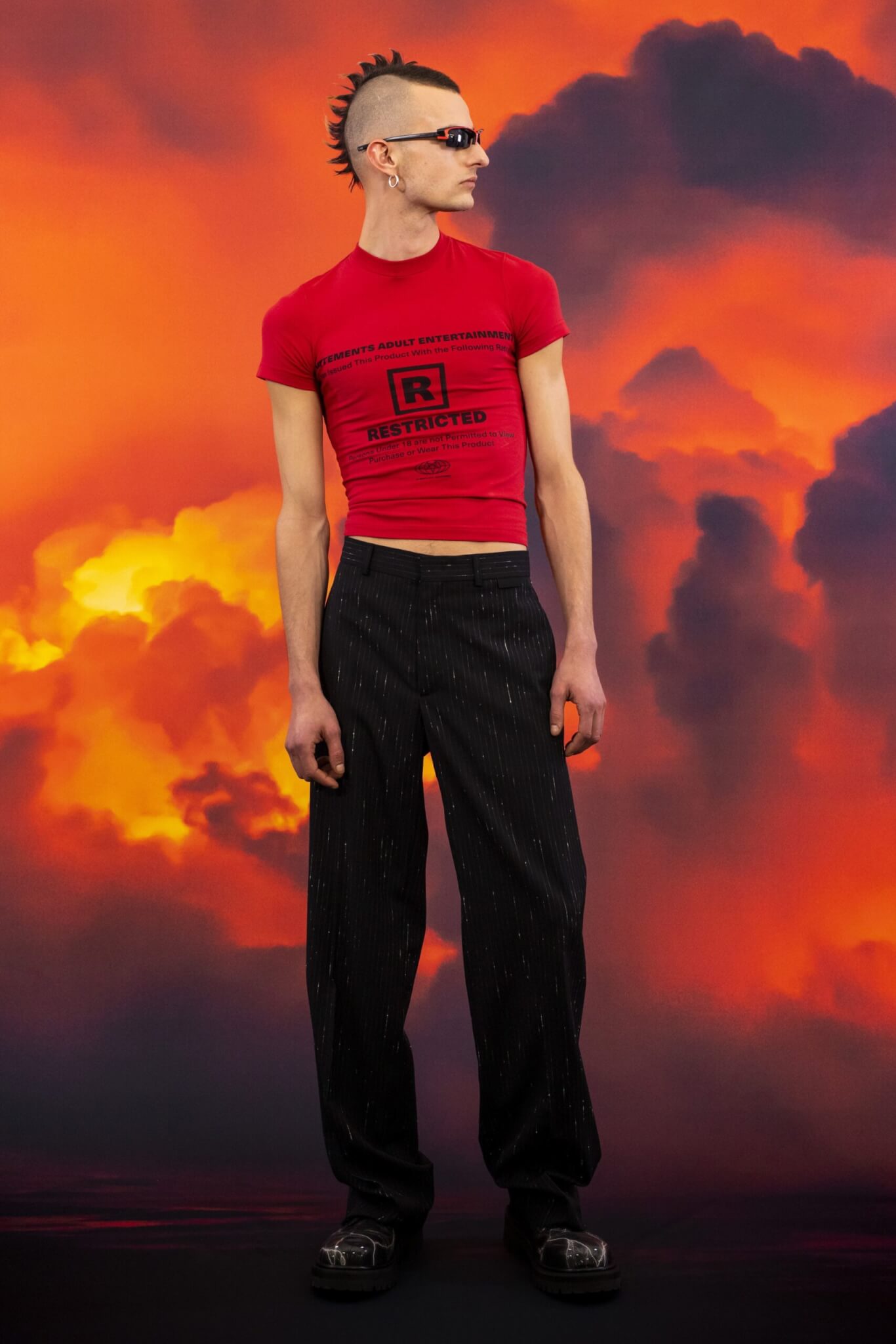 Melting pot, la moda uomo 21/22: i nostri 20 look preferiti per questo inverno - VETEMENTS scaled - Gay.it