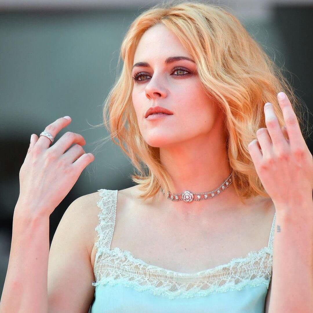 kristen stewart coming out