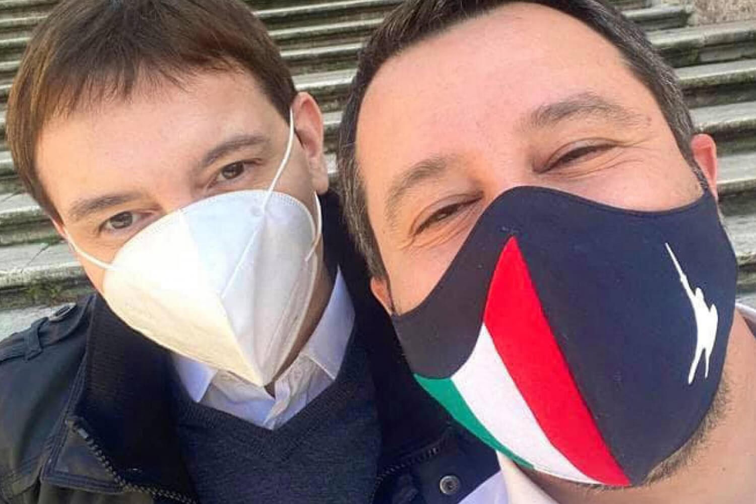 Luca Morisi è stato soltanto ricattato o incastrato in una trappola?