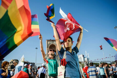 Turchia, assolti gli attivisti arrestati nel 2019 al Pride di Ankara - turkey pride - Gay.it
