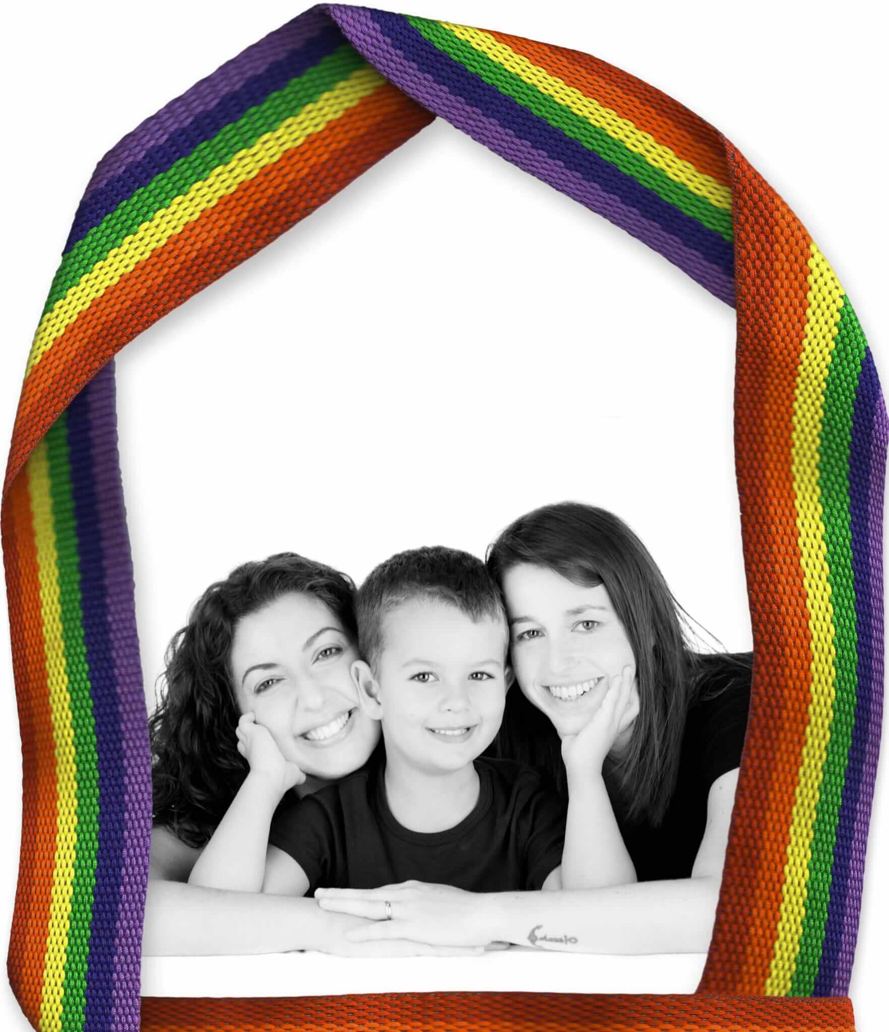 Codacons, il calendario 2022 dedicato alle famiglie arcobaleno