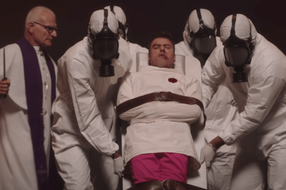 Morire Morire, Fedez pestato e ucciso nel suo ultimo video