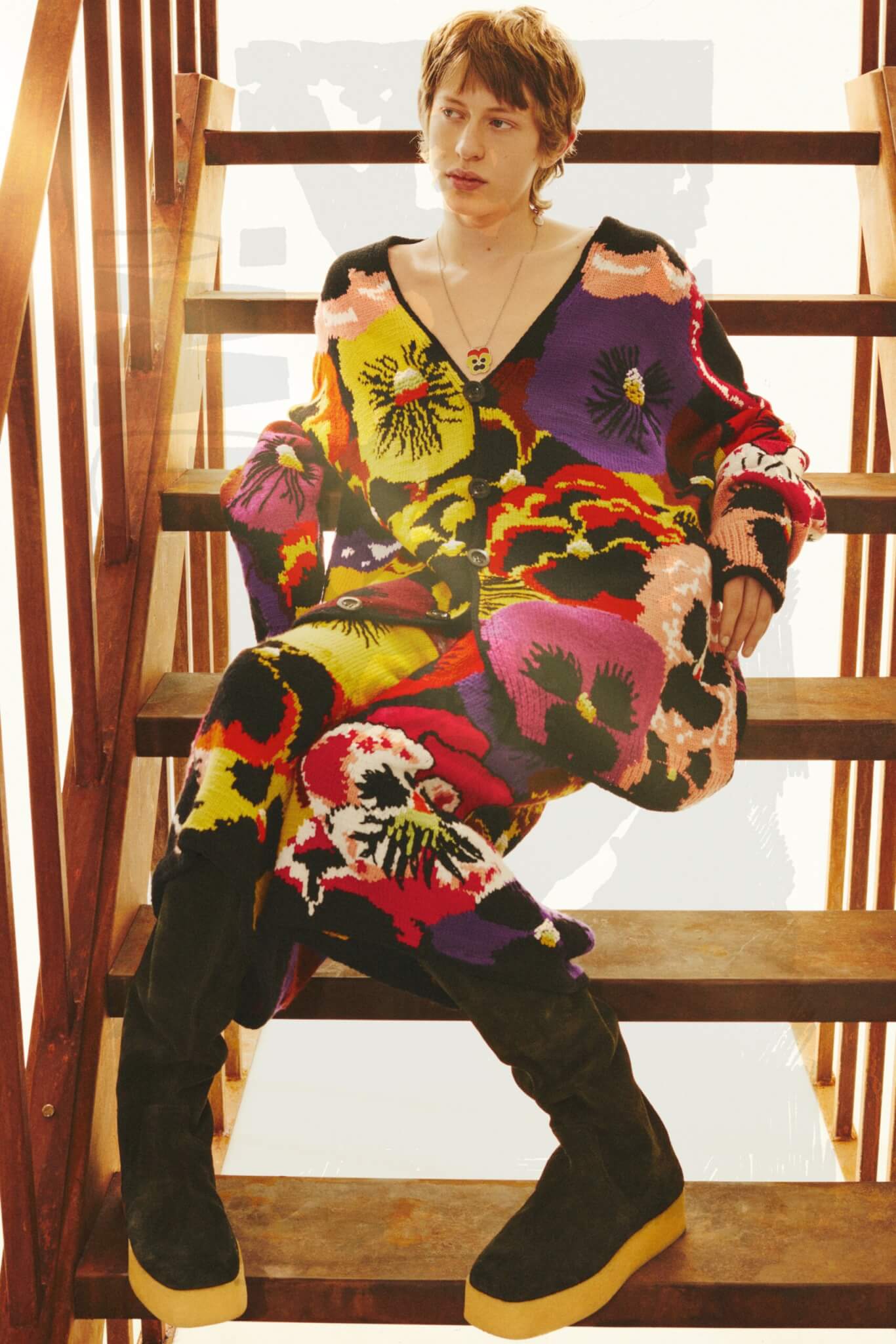 Moda genderless: ecco 15 look di libertà totale per l'inverno - LOEWE scaled - Gay.it