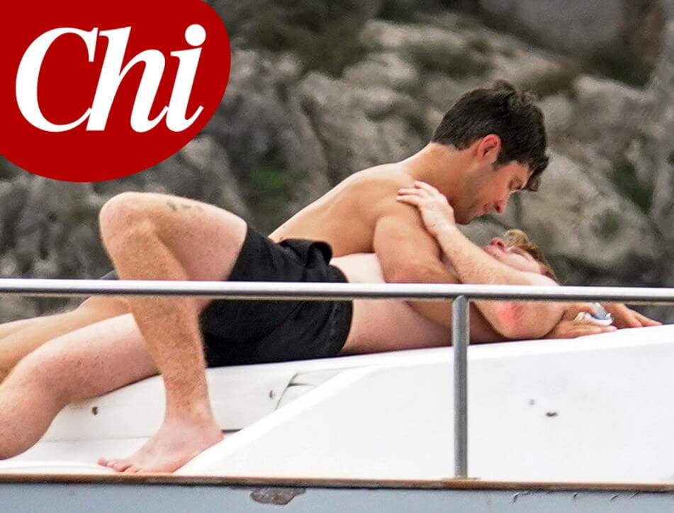 Roberto Bolle avrà una stella sulla Hollywood Walk of Fame: "Un sogno che diventa realtà" - Roberto Bolle Daniel Lee amore gay - Gay.it